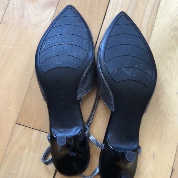 Bandolino sling on silver heels - Picture 4 of 4